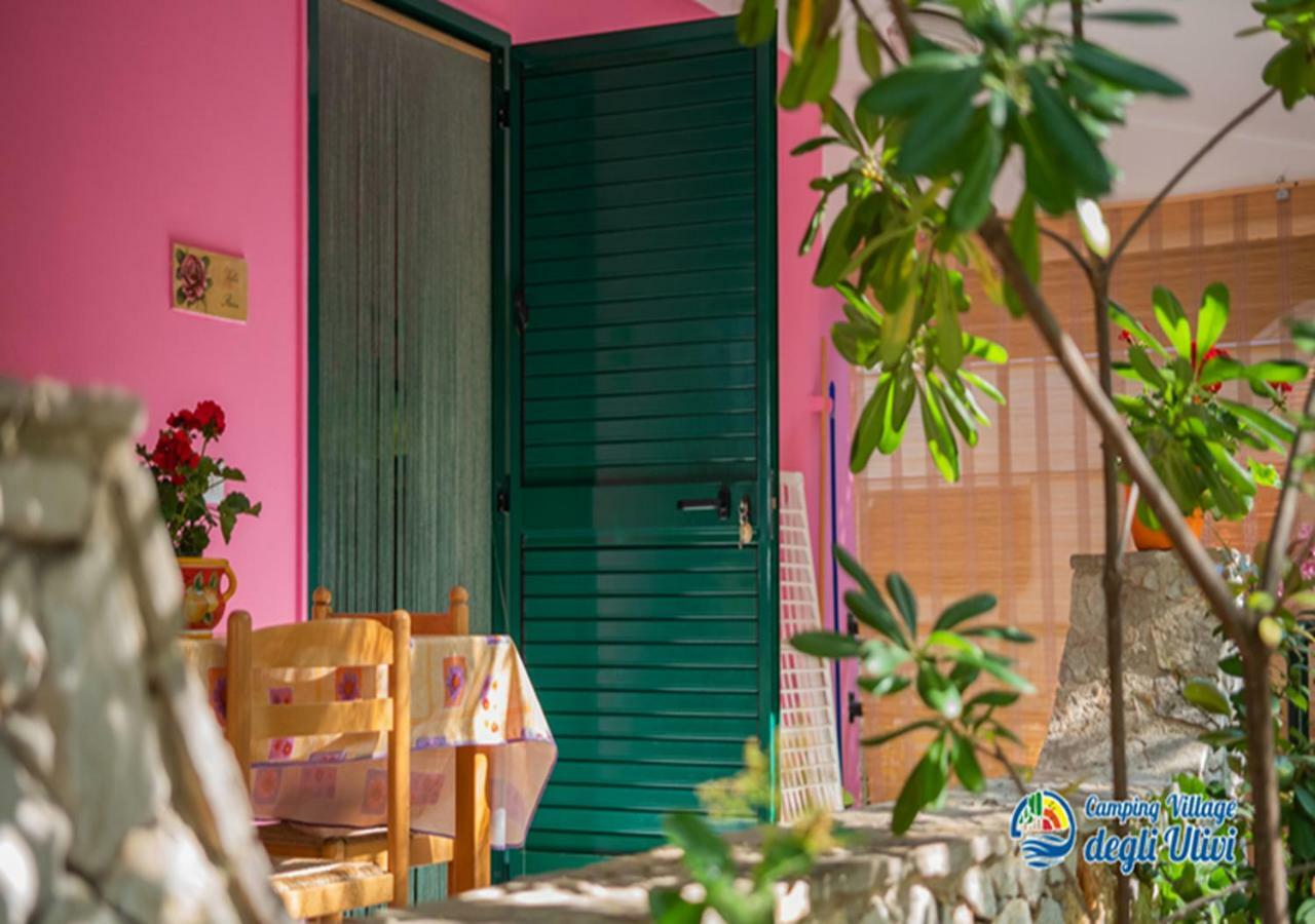 Camping Village Degli Ulivi Mattinata Zewnętrze zdjęcie